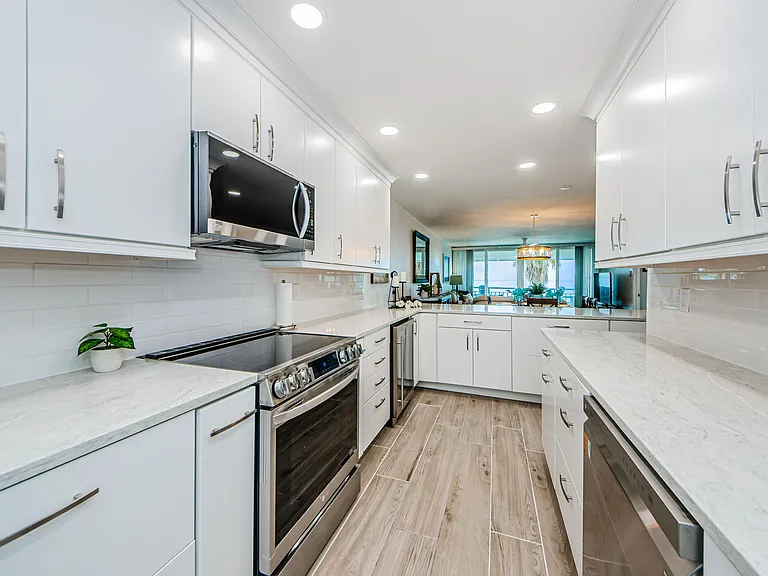 2900 Gulf Blvd #205 — Photo 15