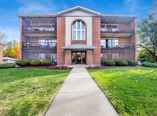 14551 S Ravinia Ave APT 1B, Orland Park, IL 60462