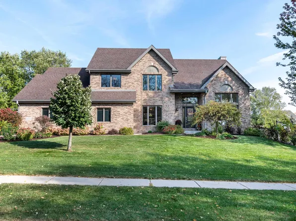 1721 Shady Point Dr, Verona, WI 53593