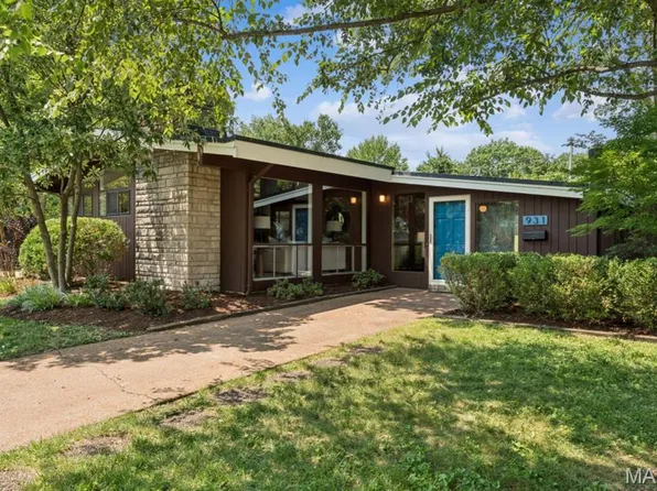 931 Coffey Dr, Saint Louis, MO 63126