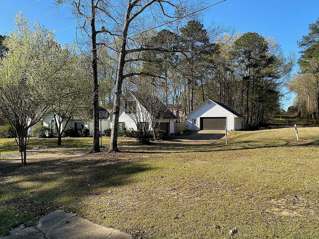 142 Bridlewood Dr, Brandon, MS 39047 Zillow