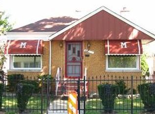 8451 S Euclid Ave, Chicago, IL