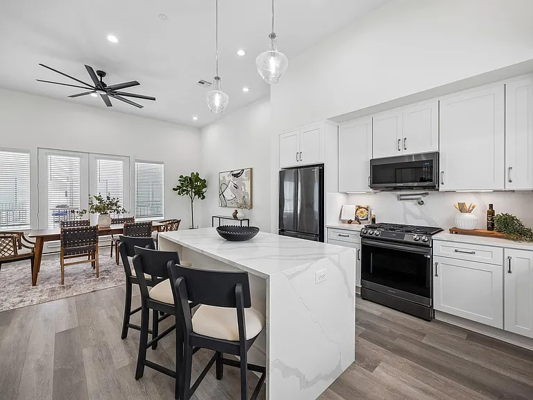 1618 Ojeman Rd #A — Photo 2