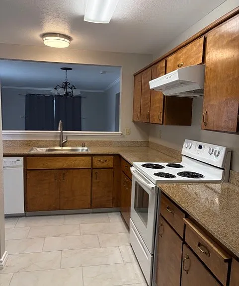 2400 Eilers Ln #1907 — Photo 1