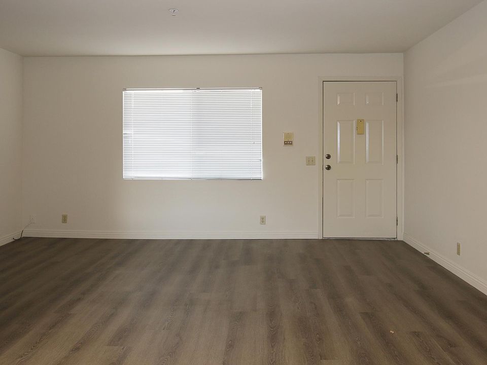Living Rm