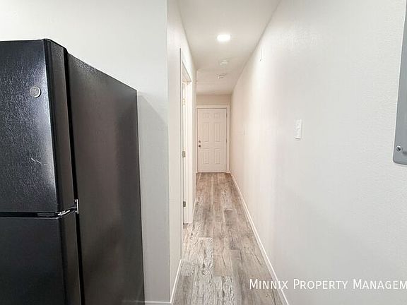 4th image of 5438 40th St #3