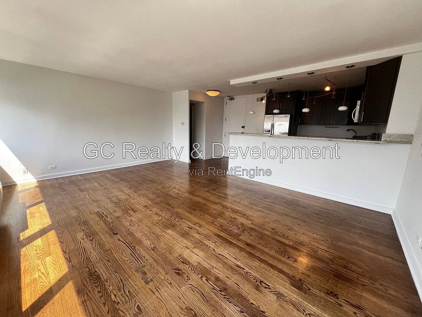 Studio, 1.0 bath, 625 sqft, $1,950 — Photo 4