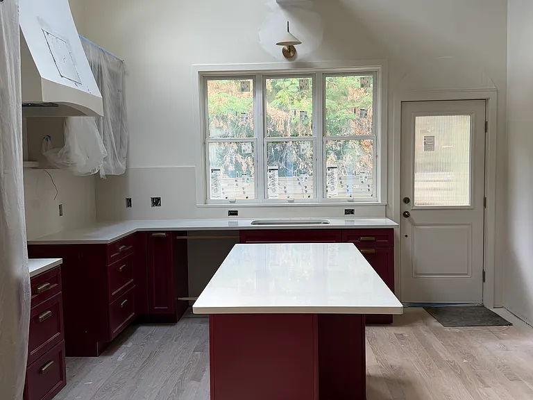 807 Rosehill Ave — Photo 7
