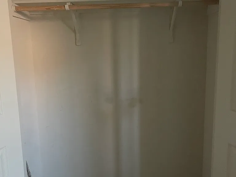 259 Coal Dr — Photo 2