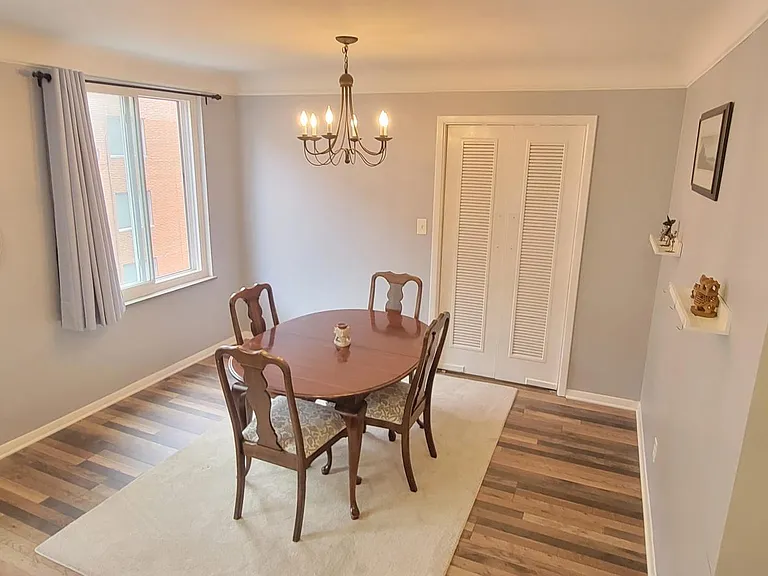19425 Van Aken Blvd #411 — Photo 6