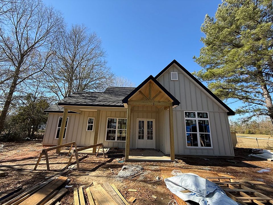 2nd image of 171 Salem Rd