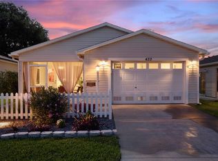 433 Canterbury Ct, The Villages, FL 32162
