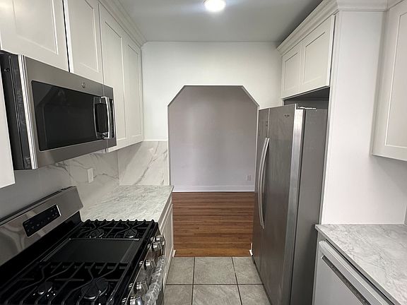 3rd image of 261 Neptune Blvd Floor 1