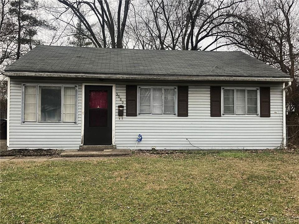 1st image of 3689 Brumbaugh Blvd