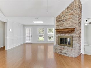5003 Dawnwood Ct, Arlington, TX 76017