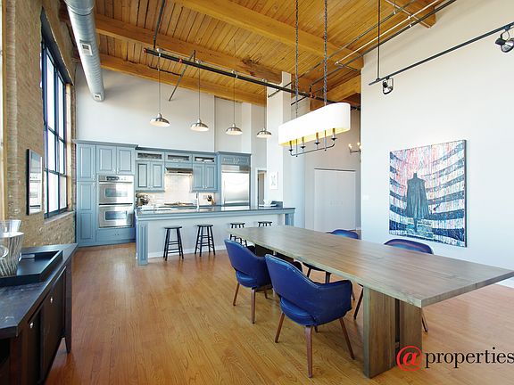Kitchen/Dining