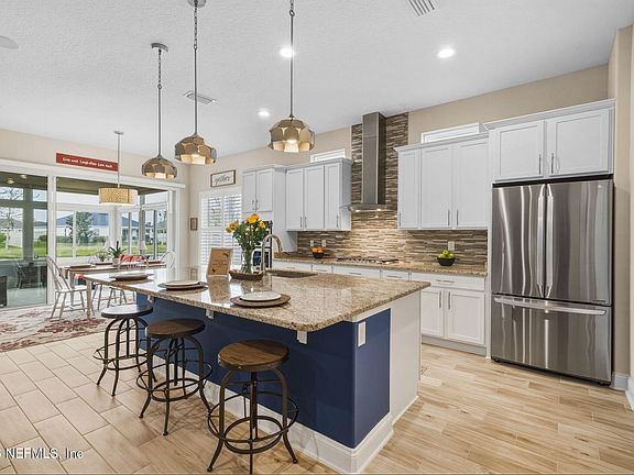4th image of 334 ATHENS Drive