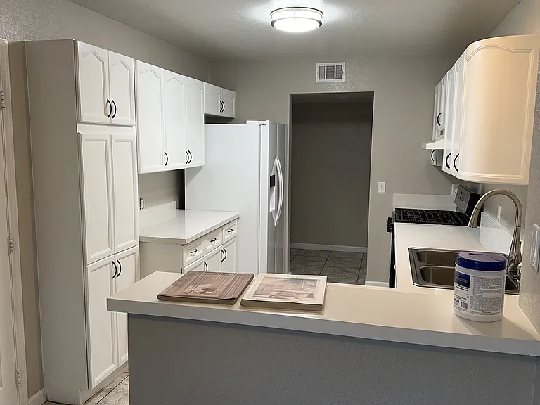 7908 Lisa Dawn Ave — Photo 13