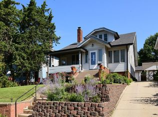 5022 Izard St, Omaha, NE 68132