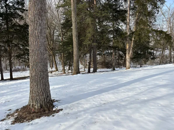 0 S Terrace Lake Rd, Columbus, IN 47201