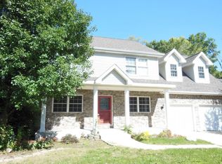 281 Ravinia Dr, Valparaiso, IN 46385