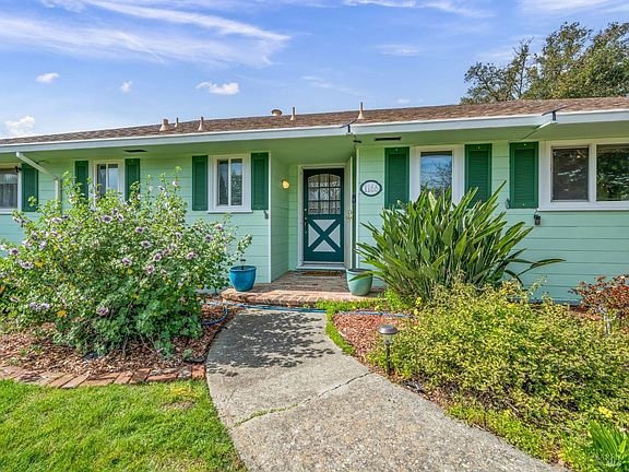 3rd image of 1166 Valle Vista Avenue