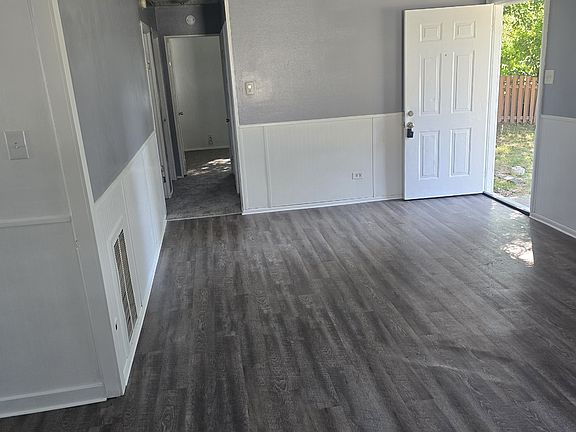 5th image of 2618 Horton Dr