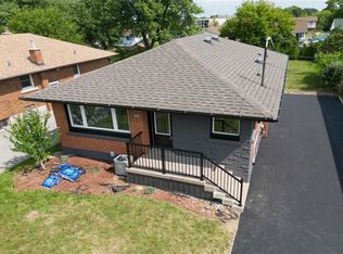 379 E 19th St, Hamilton, ON L9A4S9