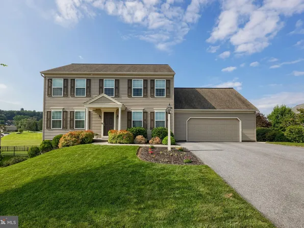 706 Rishel Dr, York, PA 17406