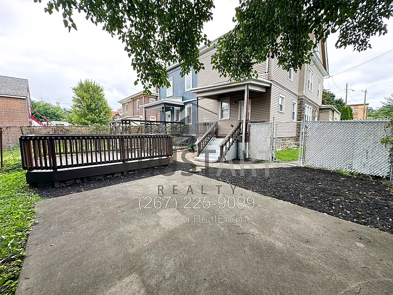 6908 Old York Rd — Photo 46