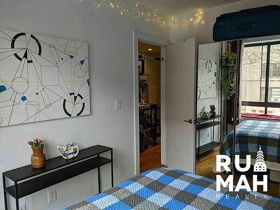 4th image of 194 Stuyvesant Ave #2F