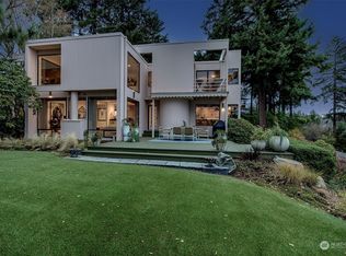 7781 Westwood Ln, Mercer Island, WA 98040