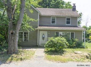 16 10th St, Catskill, NY 12414
