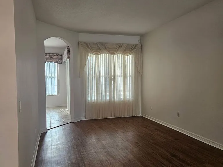 1 Emmons Ln — Photo 7