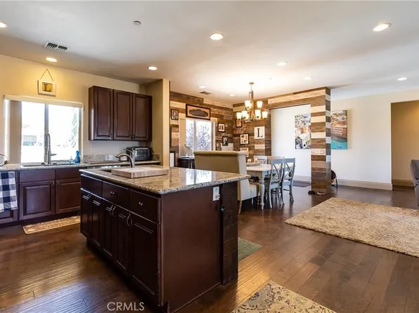 8212 Emerson Ave, Yucca Valley, CA 92284