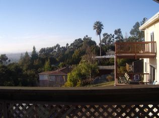 7717 Sunkist Dr, Oakland, CA