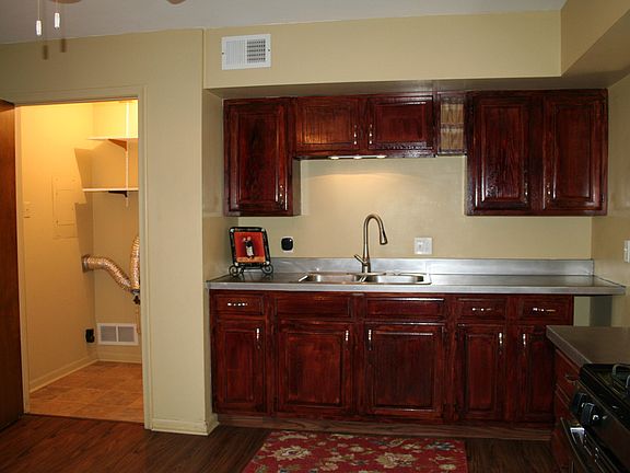 4th image of 3100 Renner Dr