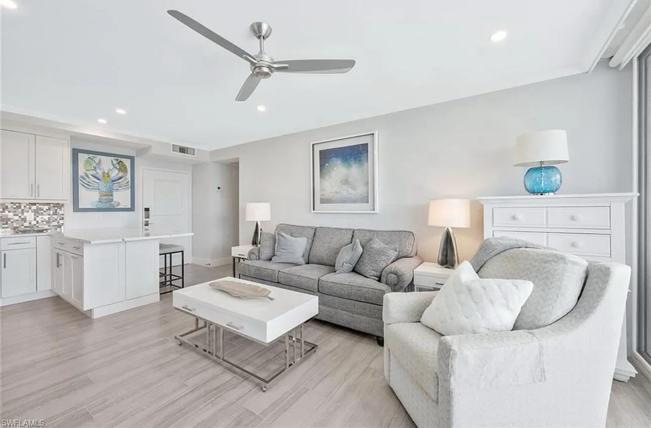140 Seaview Ct — Photo 4