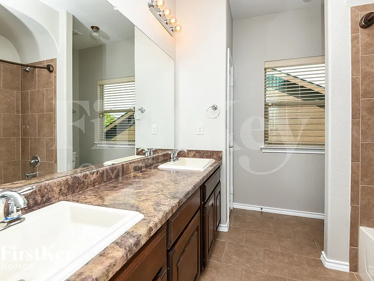 3017 Beaver Creek Dr — Photo 14