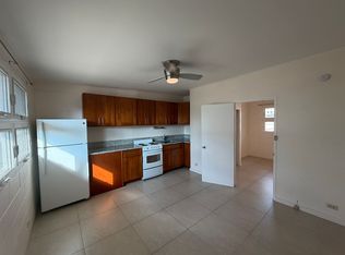 1302 Young St APT C, Honolulu, HI 96814