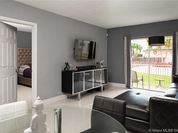 3rd image of 7505 SW 82nd St APT 116