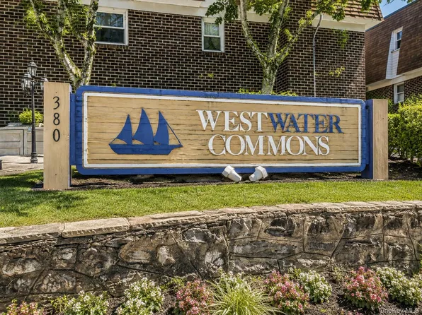 380 N Broadway #D14, Yonkers, NY 10701