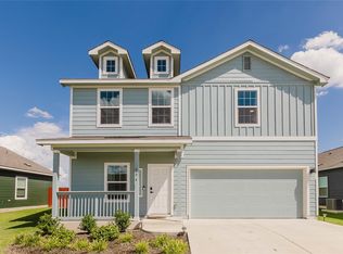 504 N Thunderstorm Ave, Lockhart, TX 78644