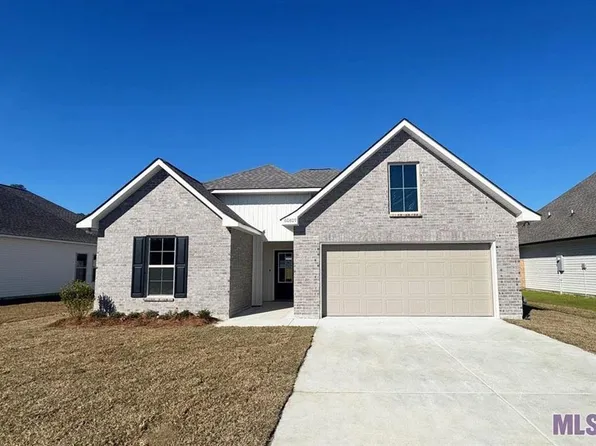 60809 Fairfax Dr, Lacombe, LA 70445