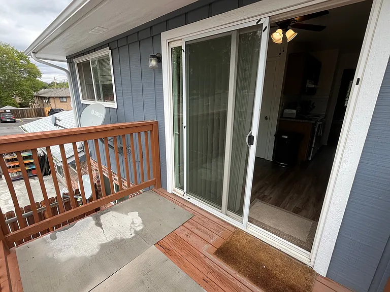 7260 W 20th Ave — Photo 7