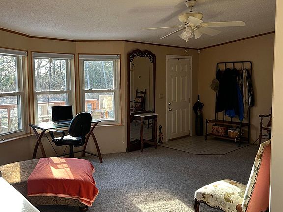 3rd image of 3894 Lake George Rd