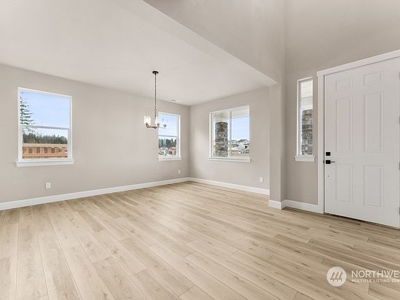 4th image of 20832 156th Street E #120