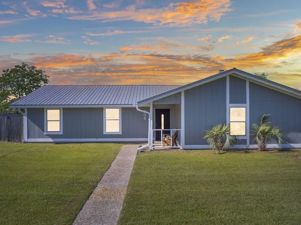 706 Amy St, Lynn Haven, FL 32444