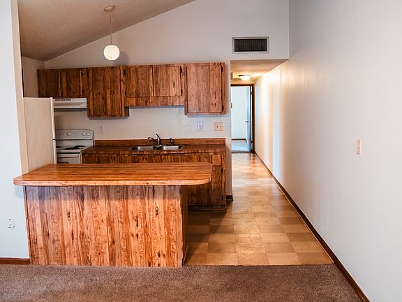 2nd image of 218 S Rossiter St #218