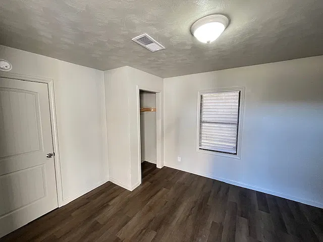 3 bed, 1654 sqft, $1,700 — Photo 2